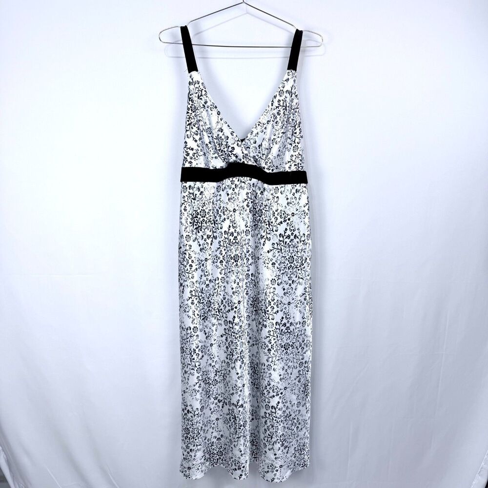 90's White/Black Satin Velvet Floral Sexy Maxi Nightgown XL